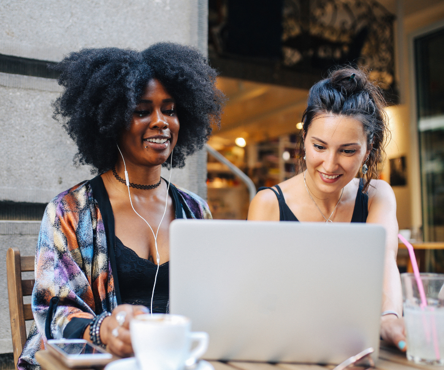 Factors to Keep in Mind When Selecting Products for Your Online&nbsp;Store