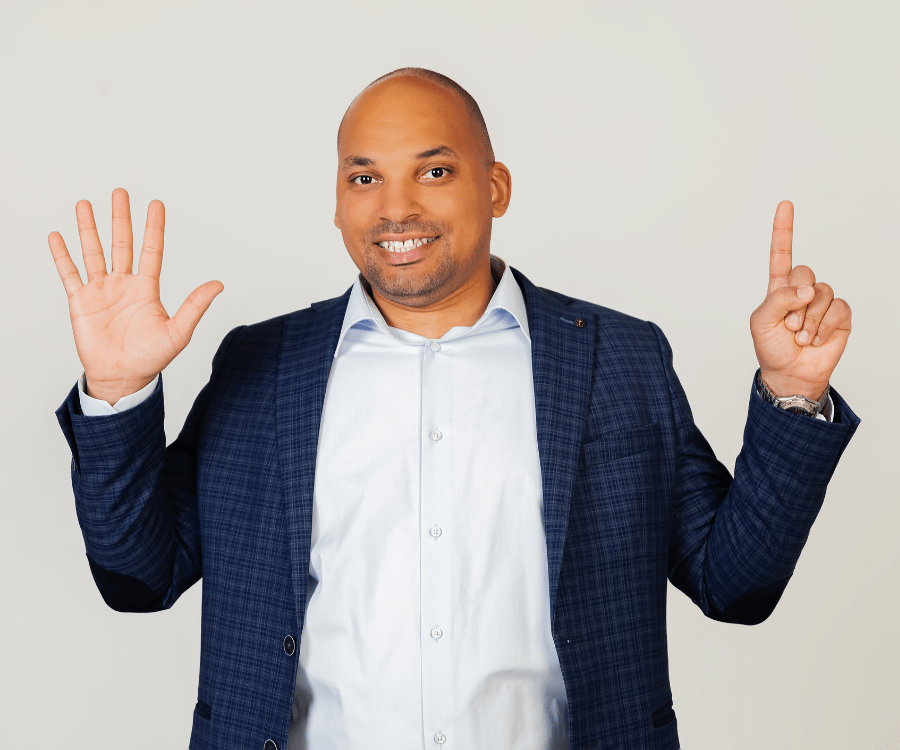 Thinking About Starting a Business? Ask Yourself These 6 Questions&nbsp;First